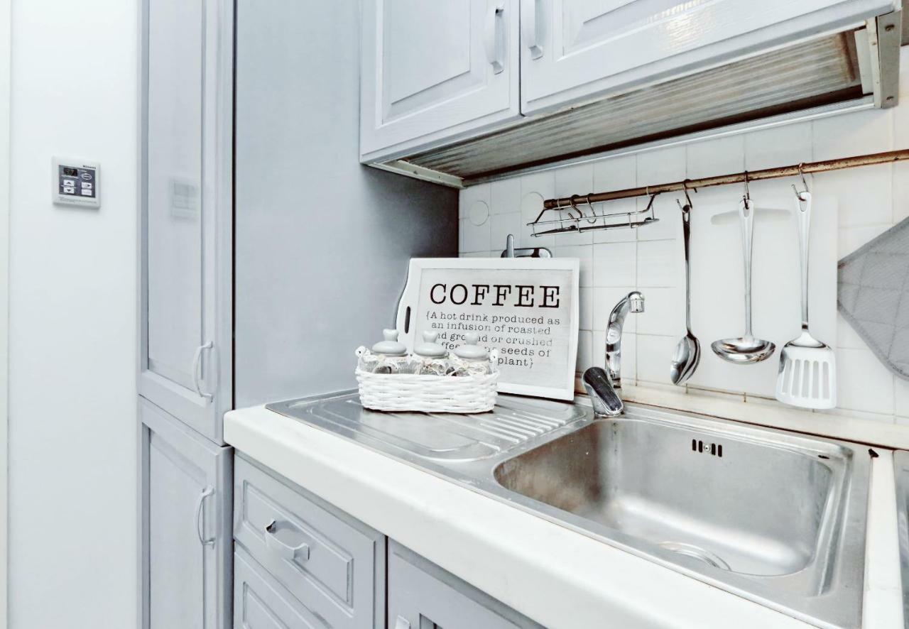Bbhome Trastevere Station White Chic Apartment Roma Ngoại thất bức ảnh